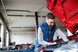 How to Handle Common Vehicle Overheating Causes: Expert Tips and Solutions