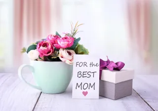 7 Knoxville Shops for the Perfect Mother’s Day Gifts