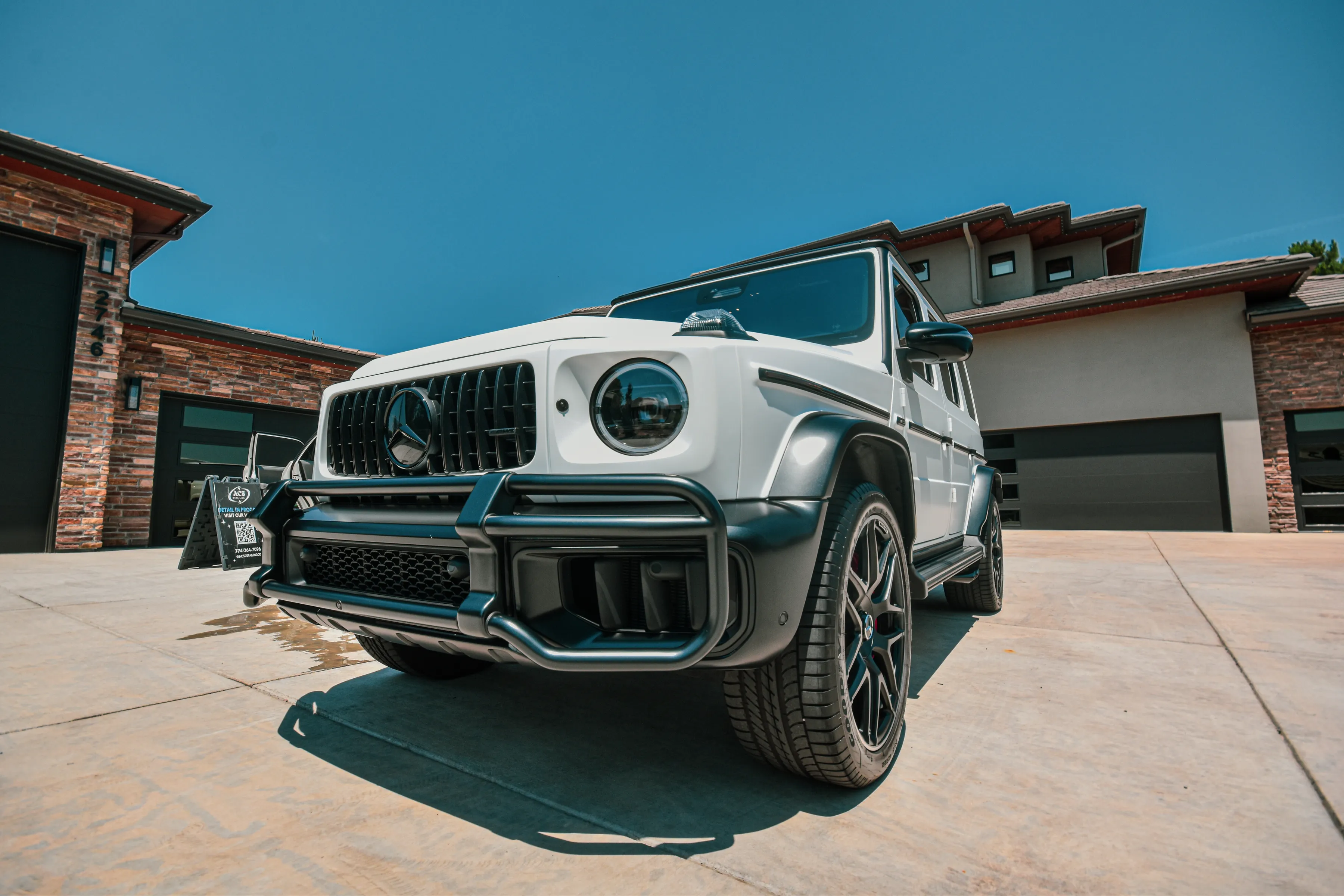 White Mercedes G-Class from the ACS detailing collection
