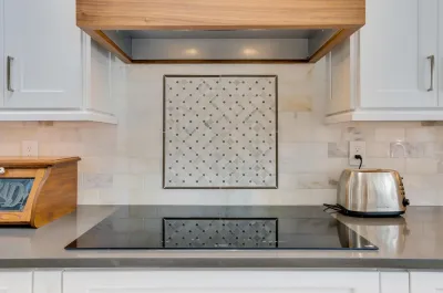 Niagara Court project photo 7