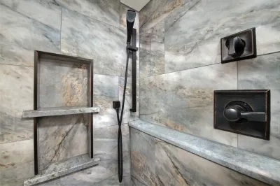 Caley Bathroom Remodel project photo 4