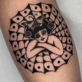 Tatuaje de Presaka Tattoo
