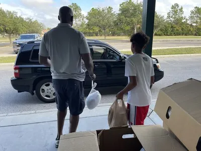 Thanksgiving Food Giveaway 2021, photo 1 of 4