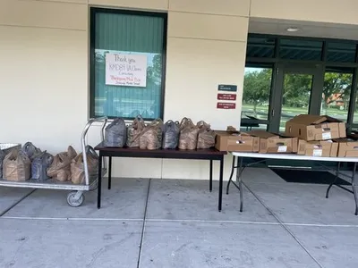 Thanksgiving Food Giveaway 2022, photo 5 of 7
