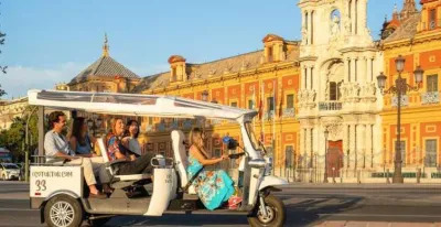 Tuk Tuk city tour Seville