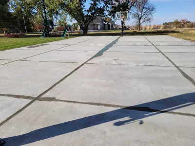 Hiawatha, MO - Court 2