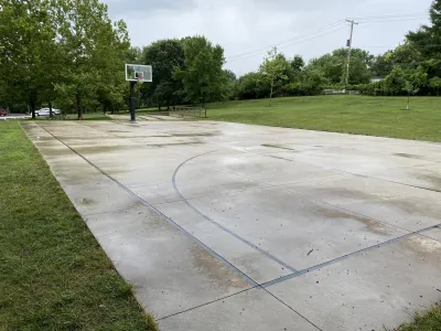 Merriam, KS - Court 1