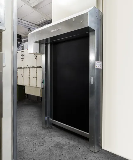 Puerta rápida industrial EFA-SRT EX — modelo BIM EFAFLEX