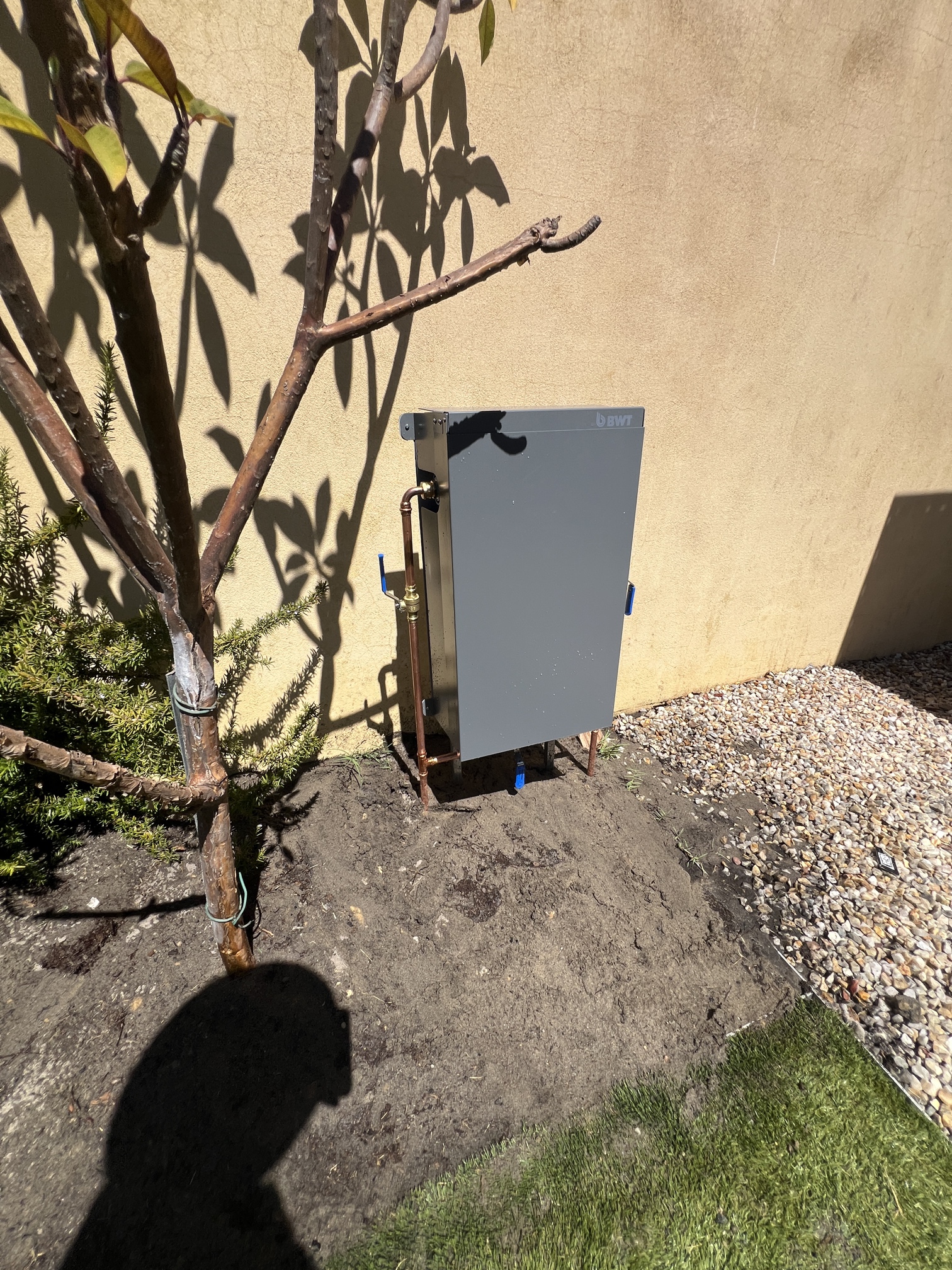 Whole house water filter install