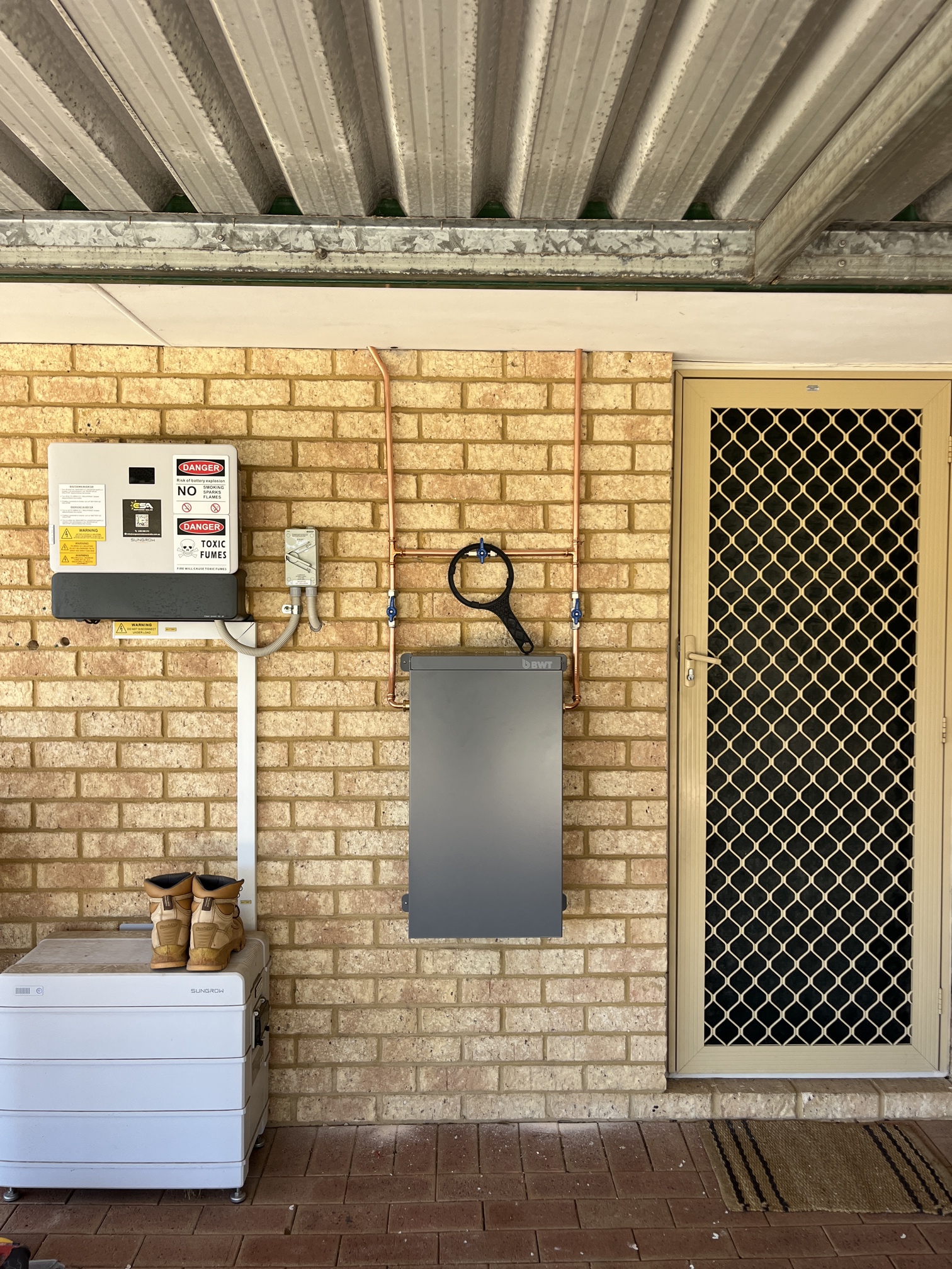 Whole house water filter install