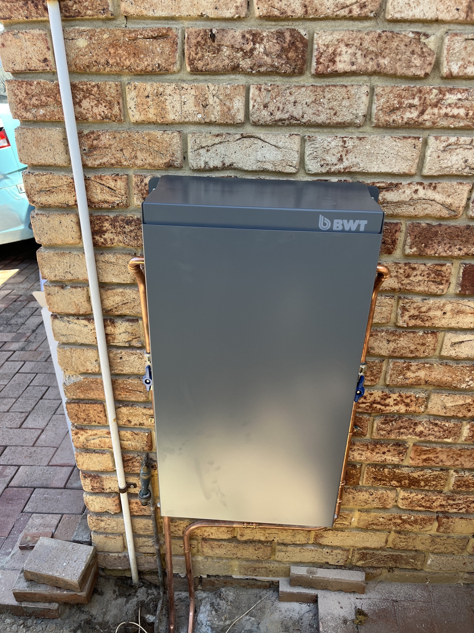 Whole house water filter install