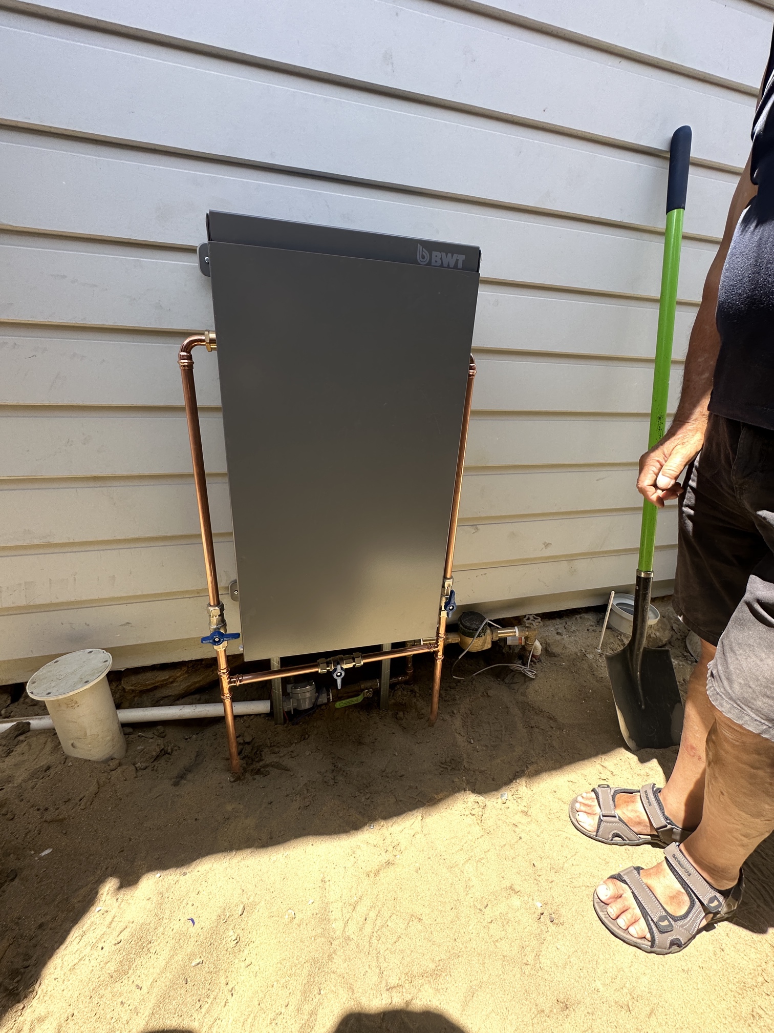 Whole house water filter install