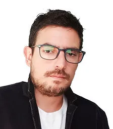 Portrait of Daniel Napolillo