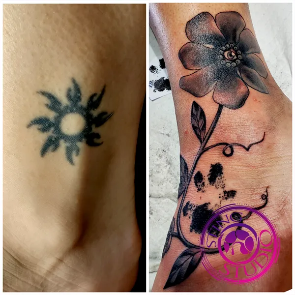 Ankle coverup with flower tattoo by Derrick at Sting Studio Ottawa