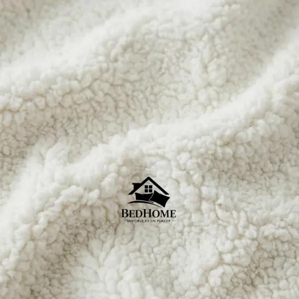 Alaska Blanco – Image 3