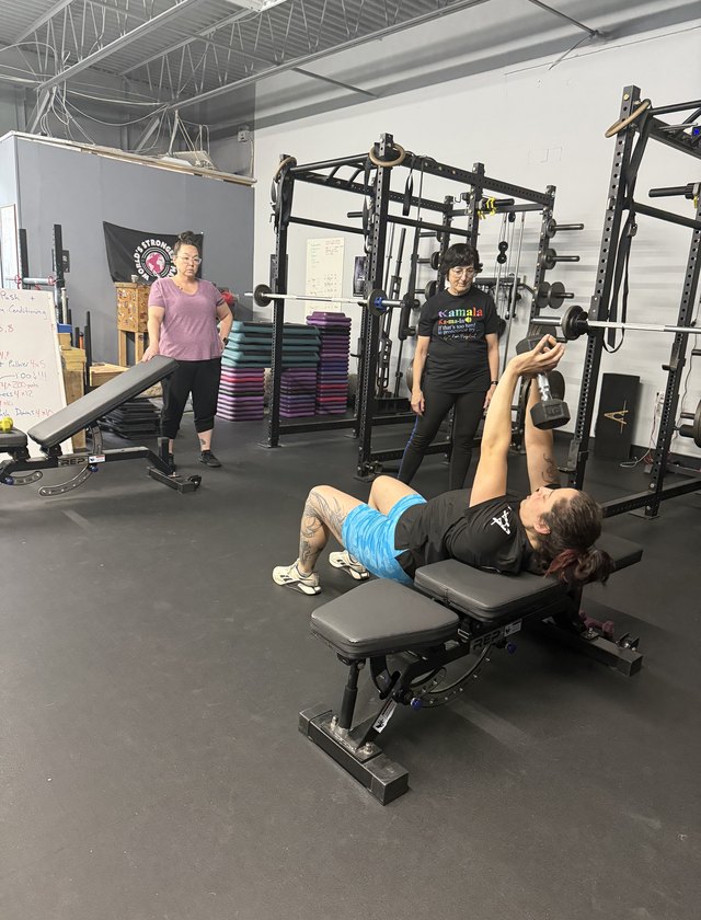 Bench stations during a group session