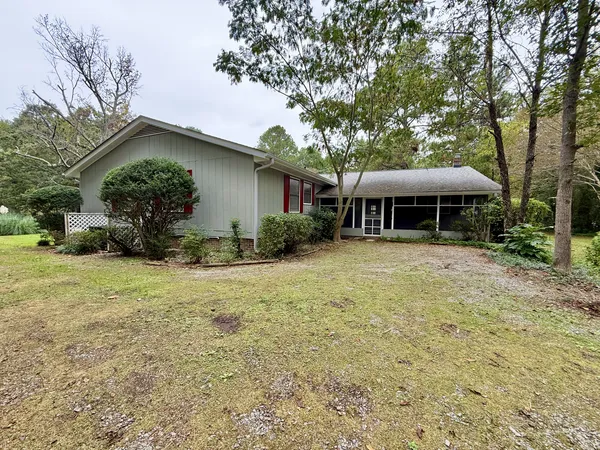 1004 Charles Street photo 4