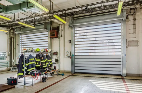 EFA-SST® Alux Next Generation — Puerta rápida en espiral con lamas de aluminio