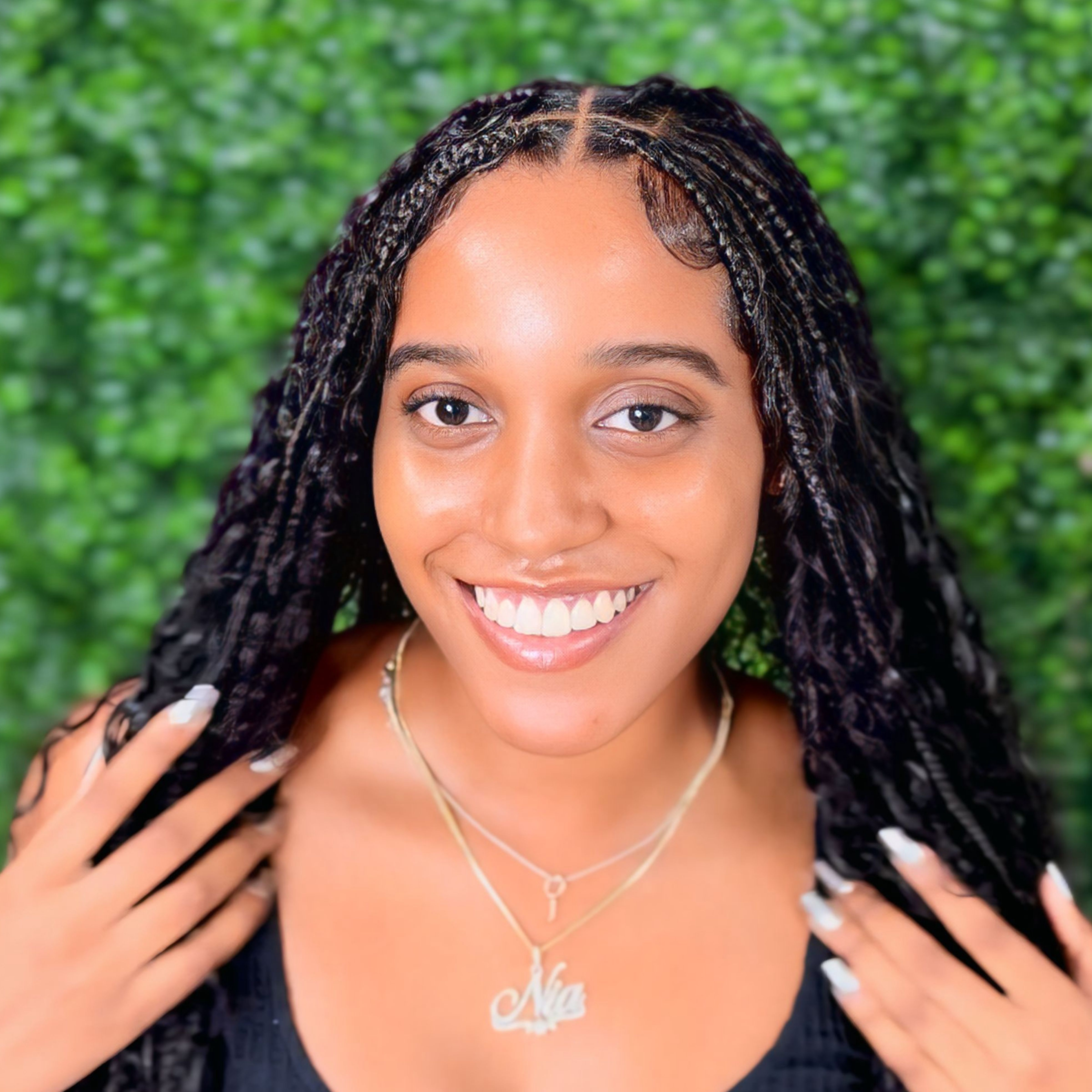 Medium knotless braids