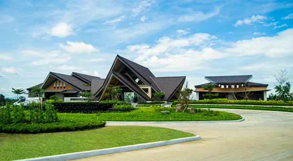 PERIVEO LANA 5BR SINGLE DETACHED HOME IN LIPA BATANGAS – Image 2