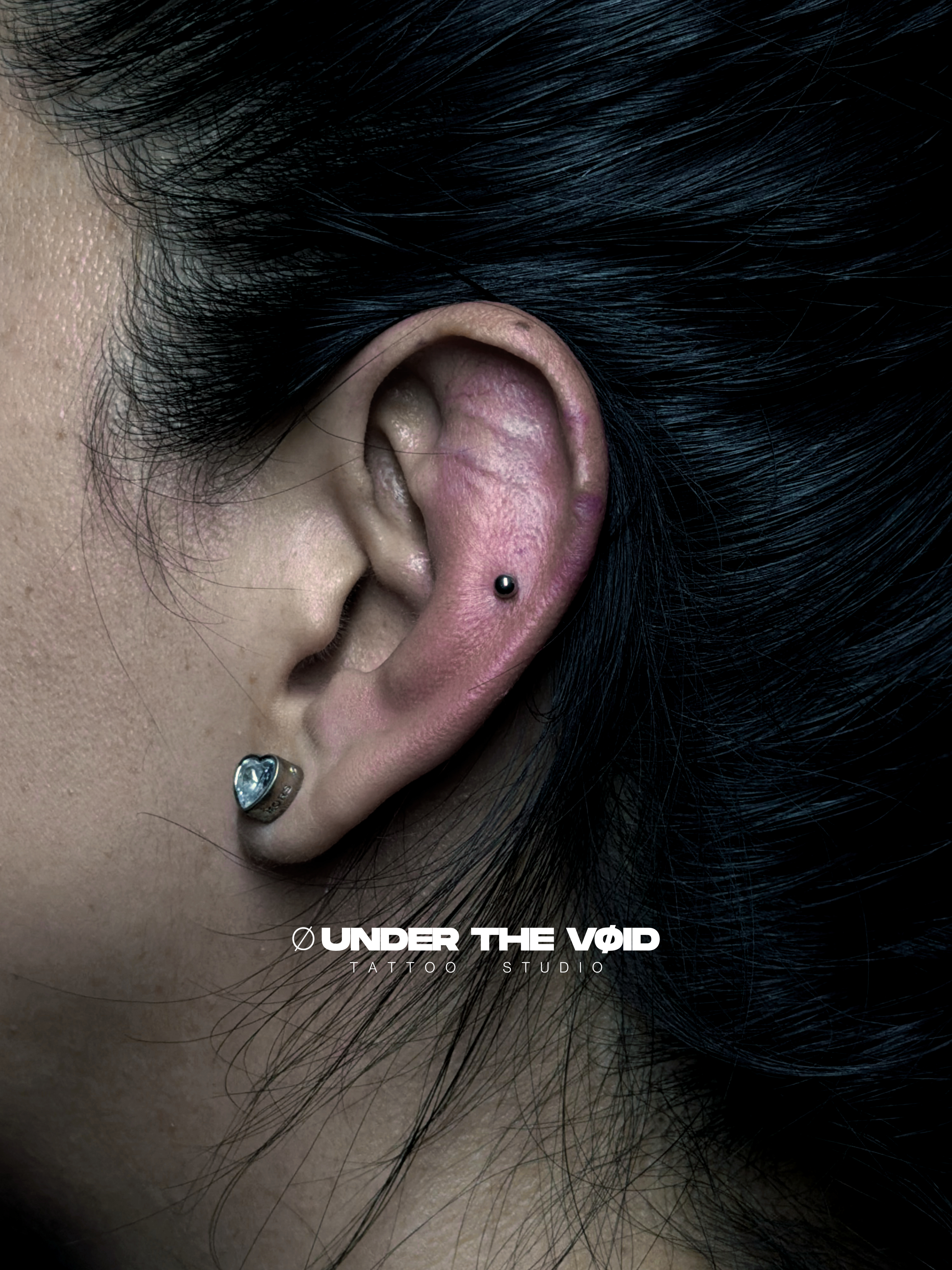 Piercing realizado por Cassandra Caos en Under The Vøid, Cuernavaca
