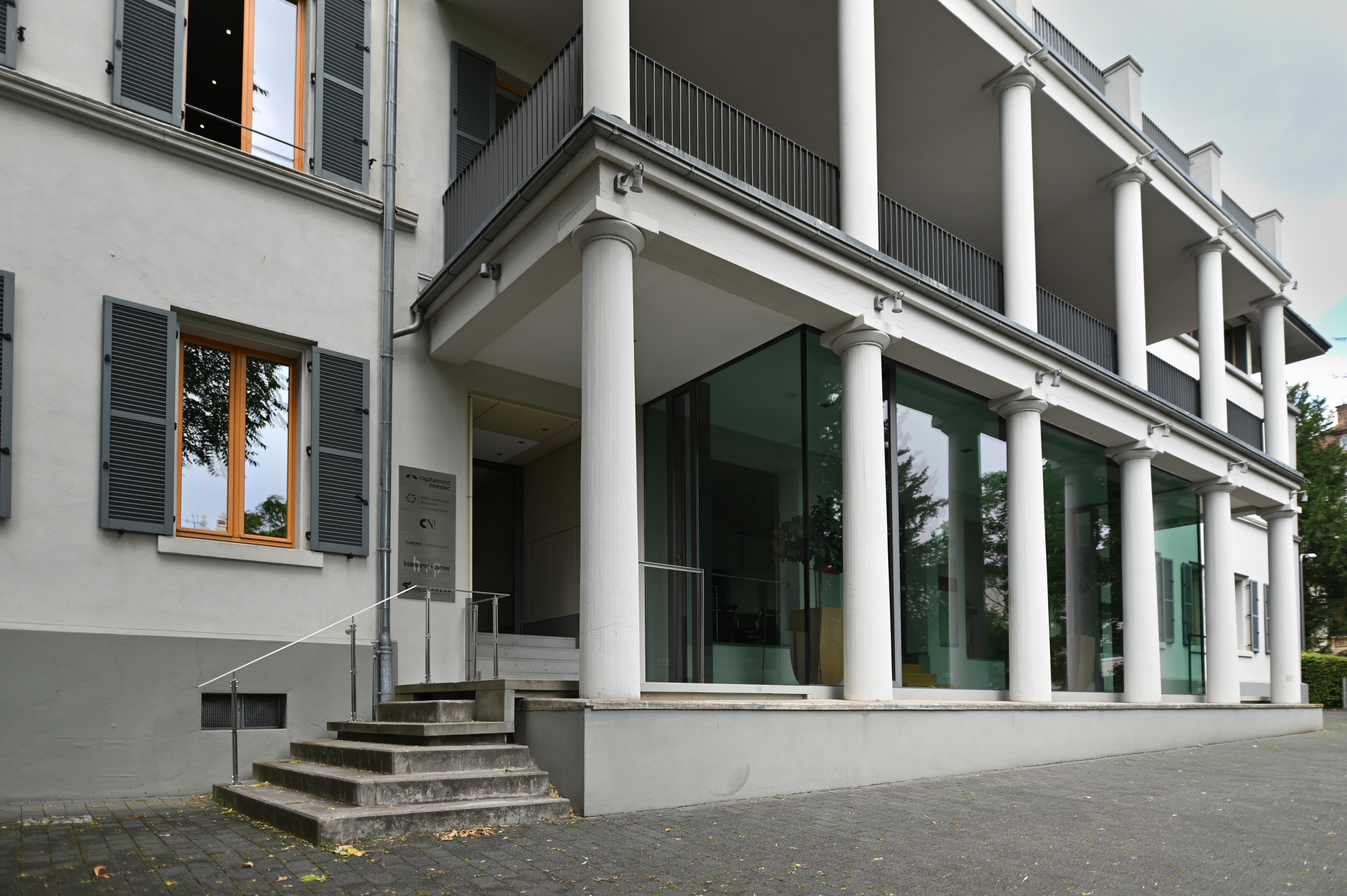 Kanzlei TAMALI Wiesbaden – Empfangsbereich