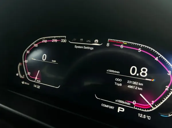 12.3" Digital Instrument Cluster  – Image 1