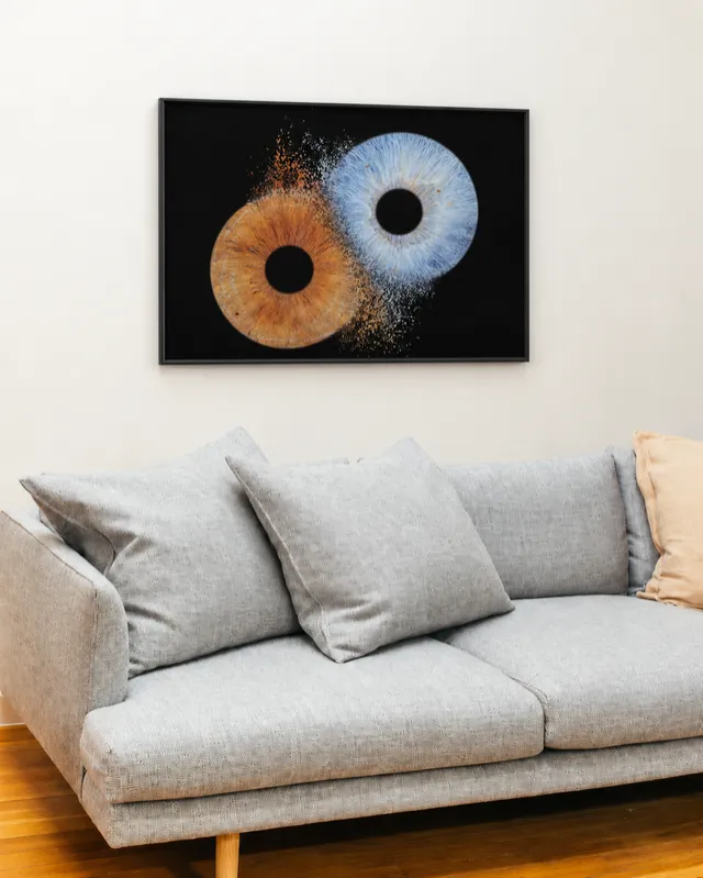 The same living room with the complete couples’ Iris Art picture displayed