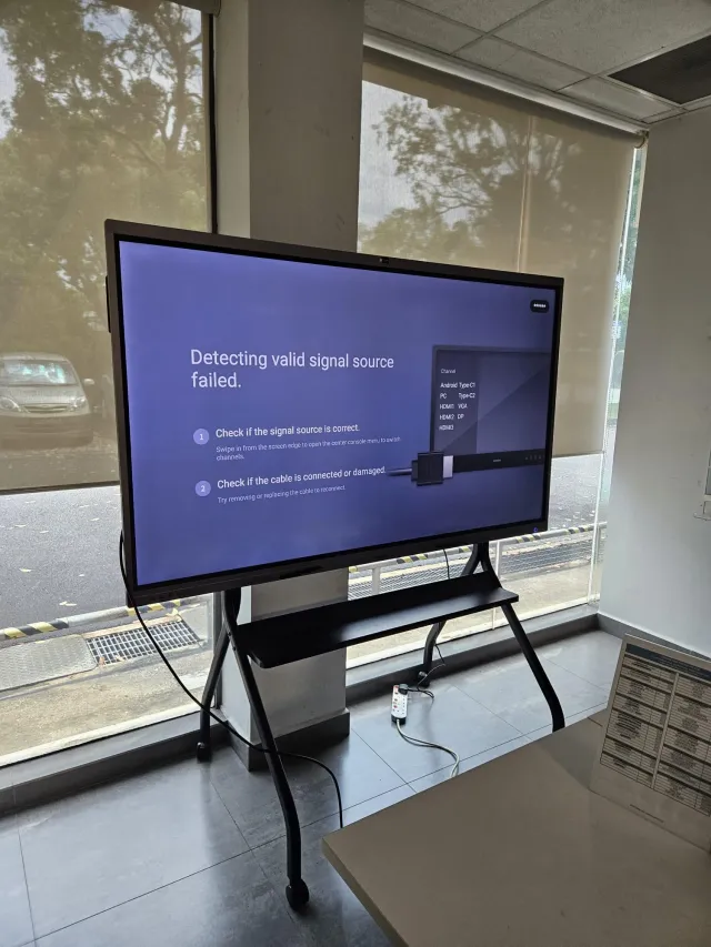 Vue Digital Signage and Interactive Display Success Story 17