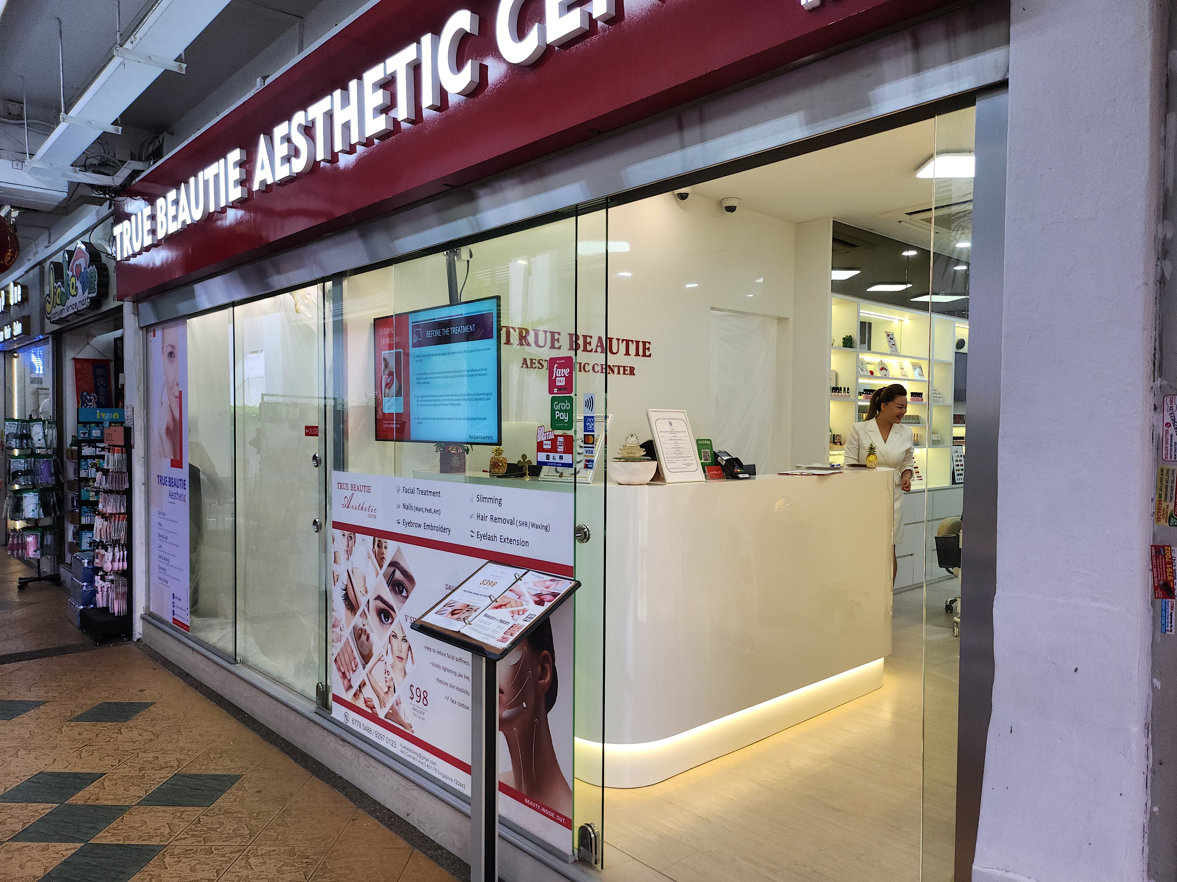 Vue Digital Signage and Interactive Display Success Story 23