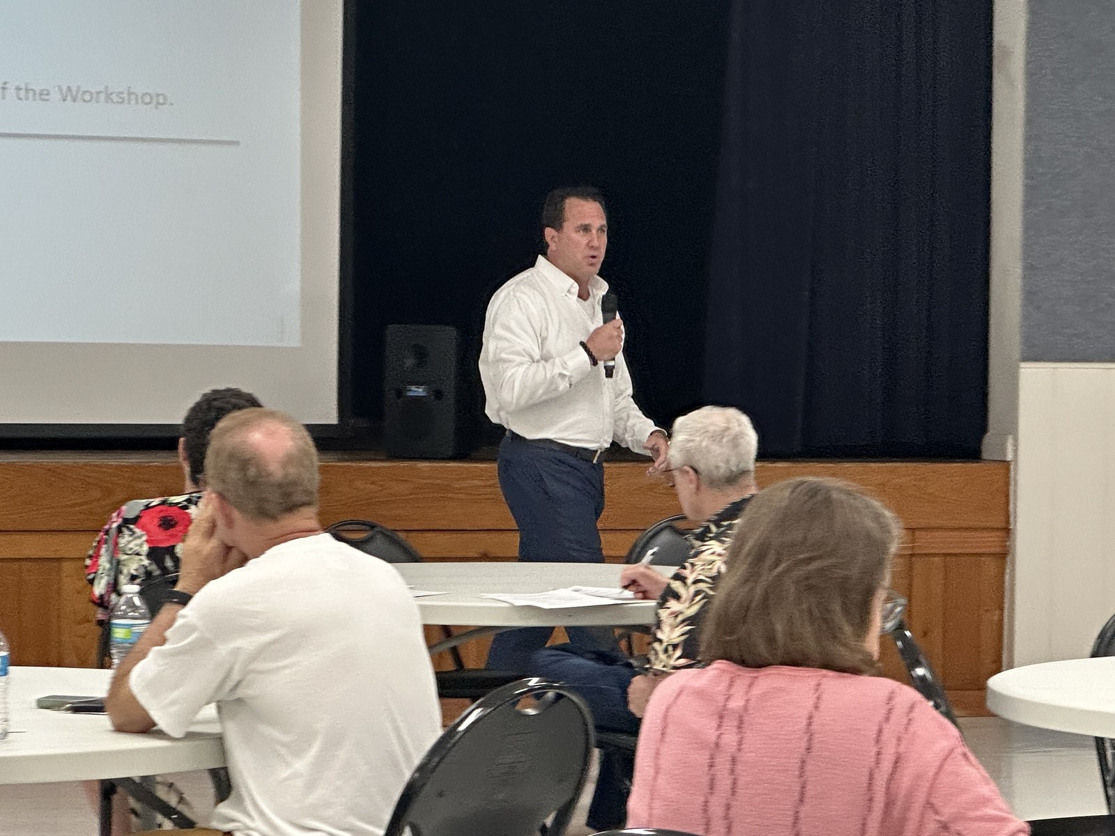 Tony Lombardo presenting a retirement education seminar
