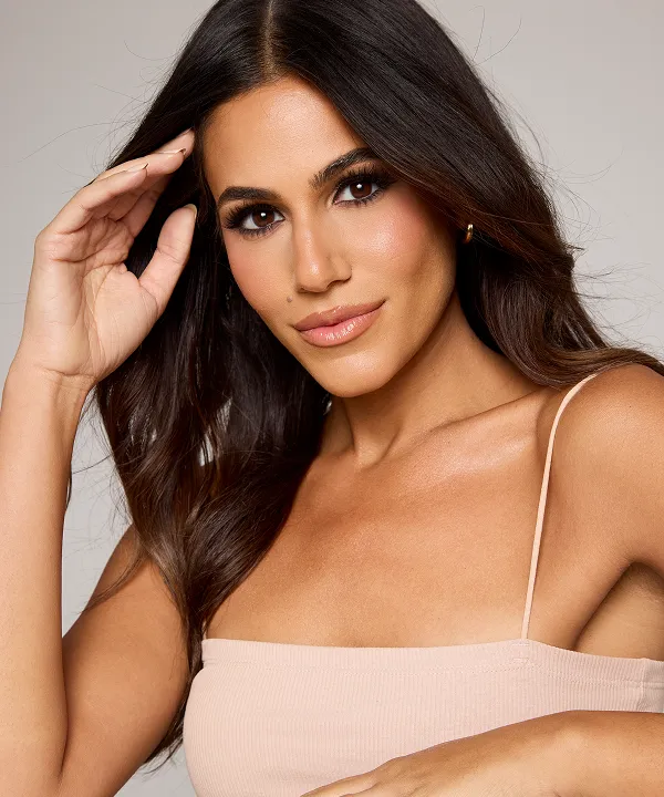 Musea glam portrait