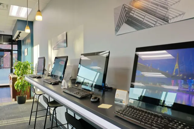 Interior de la oficina