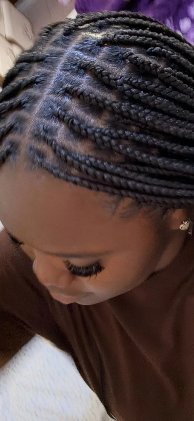 Knotless braids