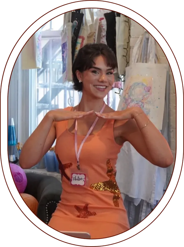 Chloe Pascarella, founder of The Press On CEO Method