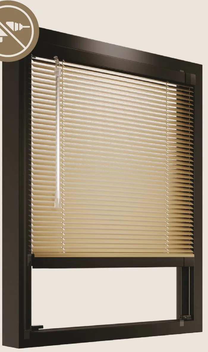 Perfect Fit venetian blind fitted within a window frame with no drilling, Eclipse SBC serving Southwell
