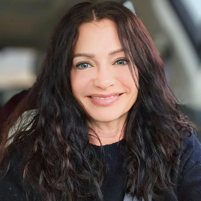 Lisa Lazor, PT, pediatric physical therapist and birth-to-three developmental specialist