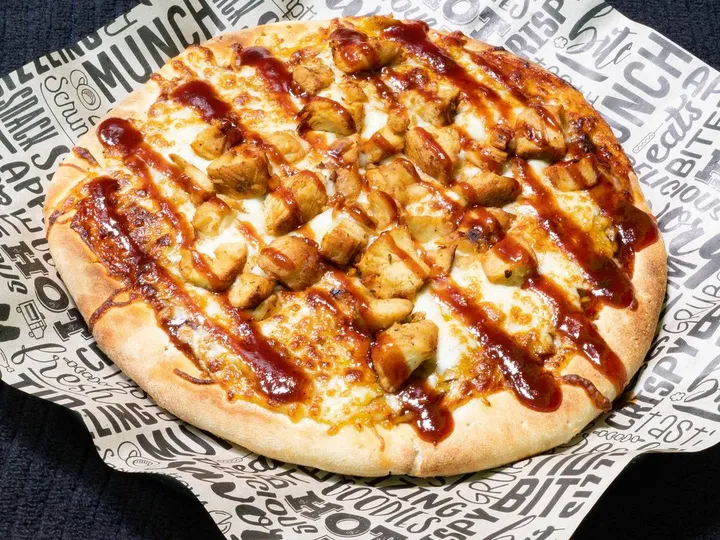 BBQ Chicken Pizza at Be Fit Cafe in Powell, Ohio