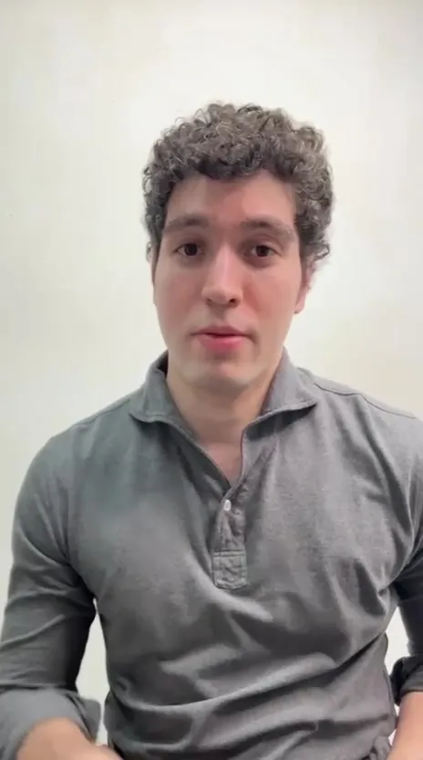 Luis de Pablos, contando su caso en vídeo