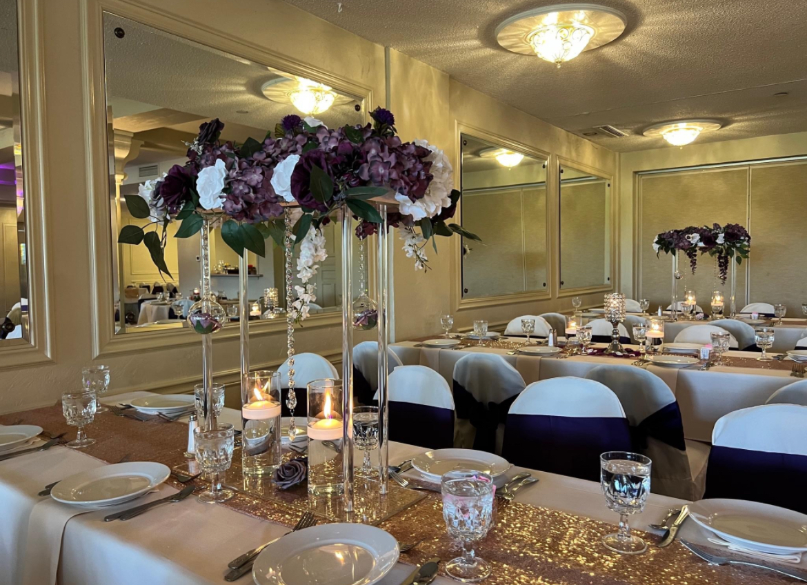 🌸 🌸✨ Tall Gold Floral Centerpiece Rental