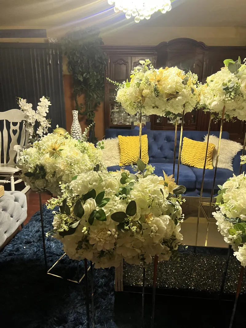 Luxury Centerpiece Rental