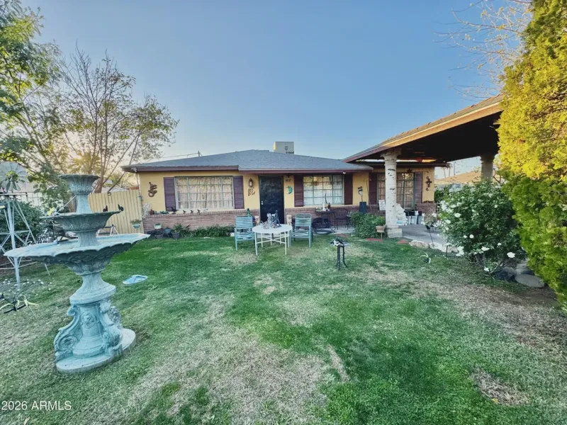 N 32nd Pl, Phoenix, AZ 85008