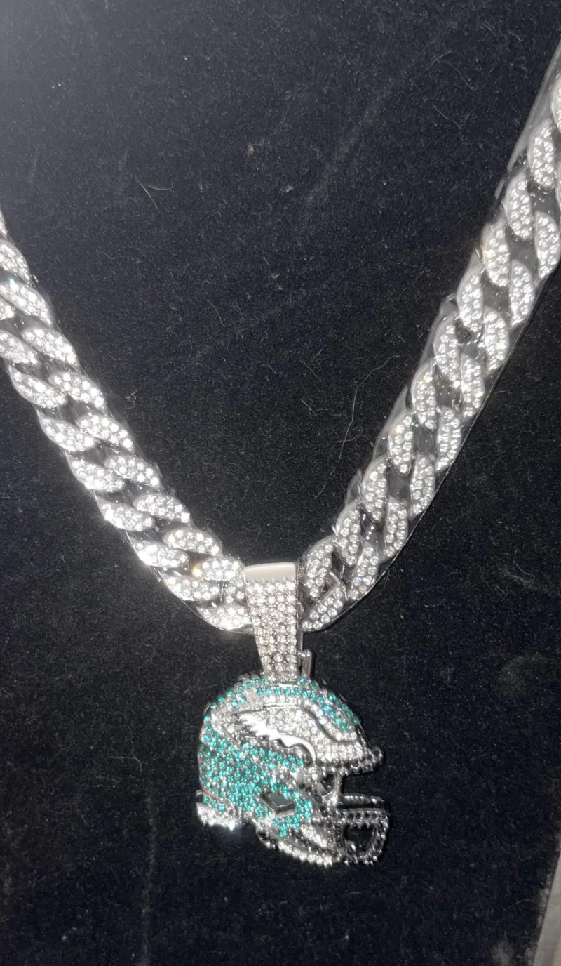 Eagles souvenir chain