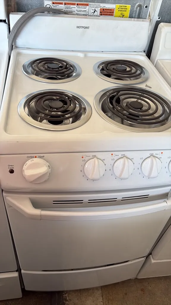 Hotpoint 20-Inch Electric Range – White – 4 Coil Burners – Tested & Working