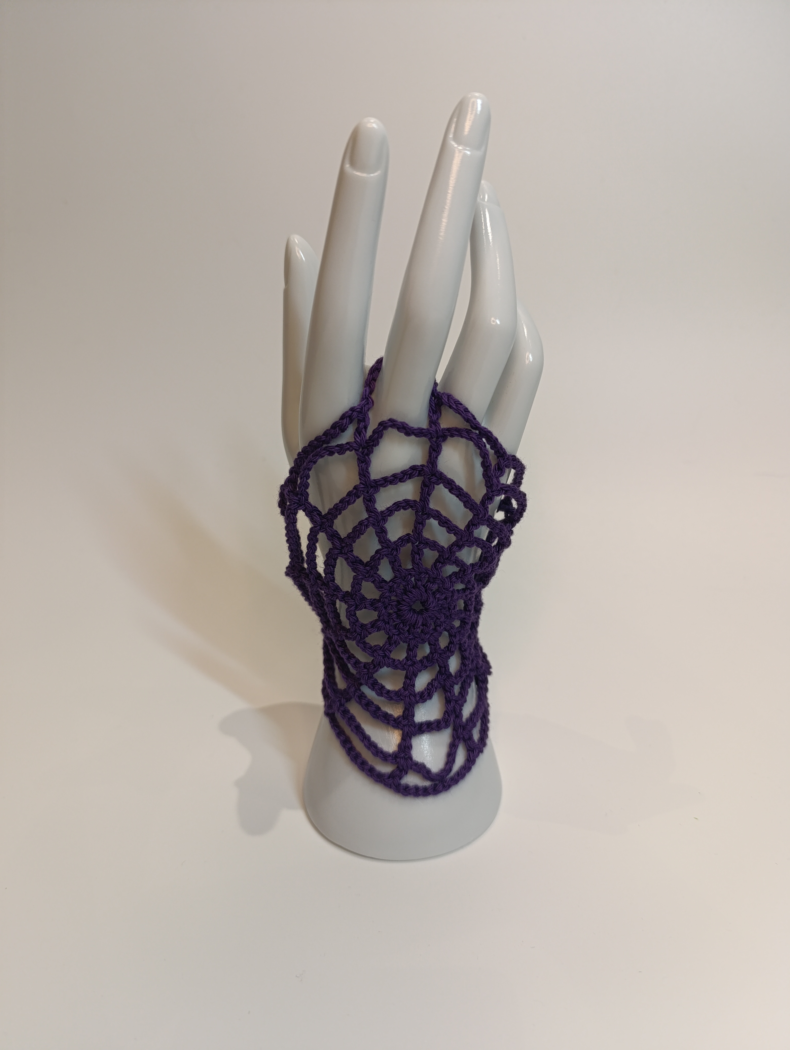 Spiderweb Mittens