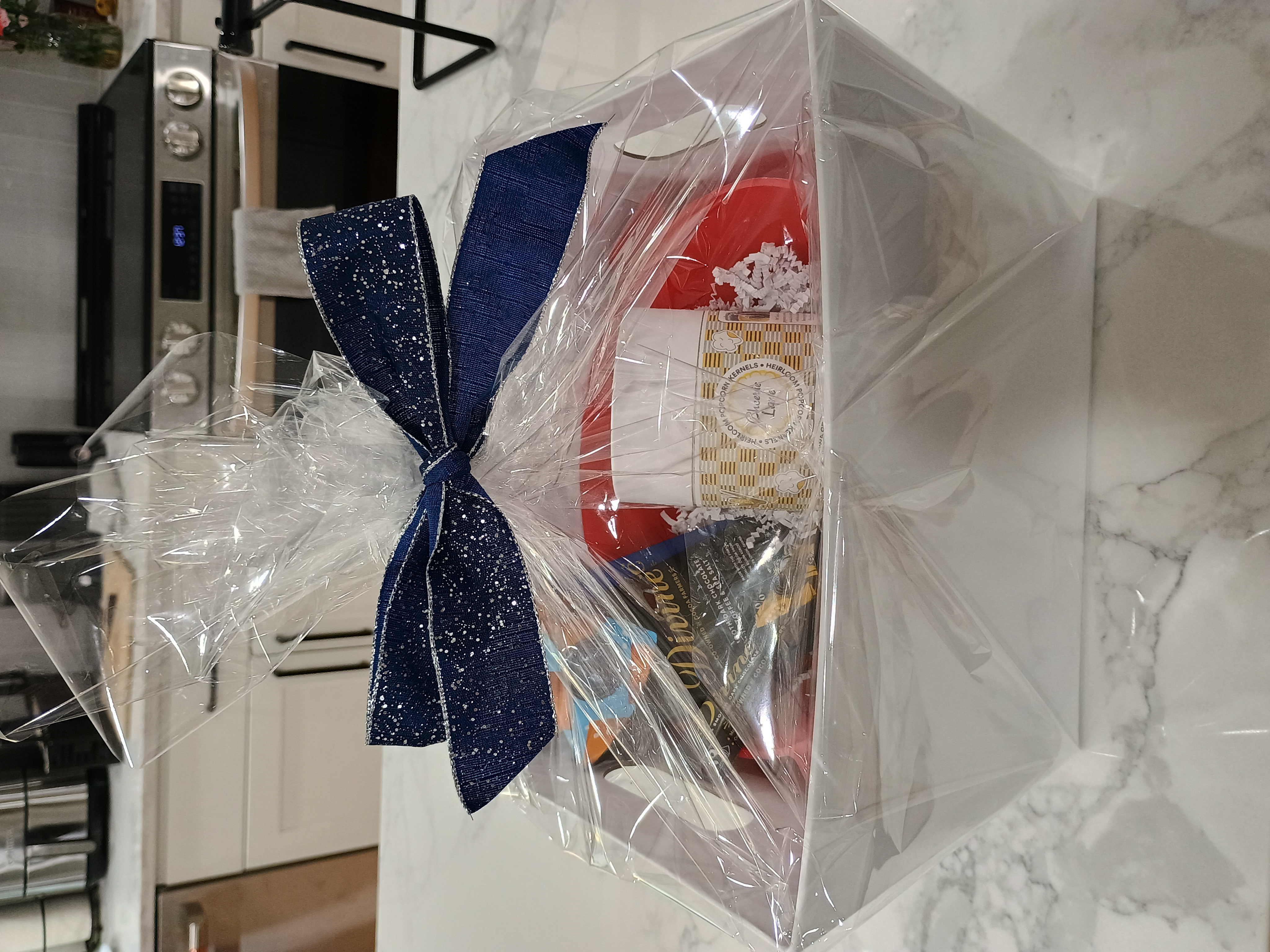 DELUXE Gift Wrap