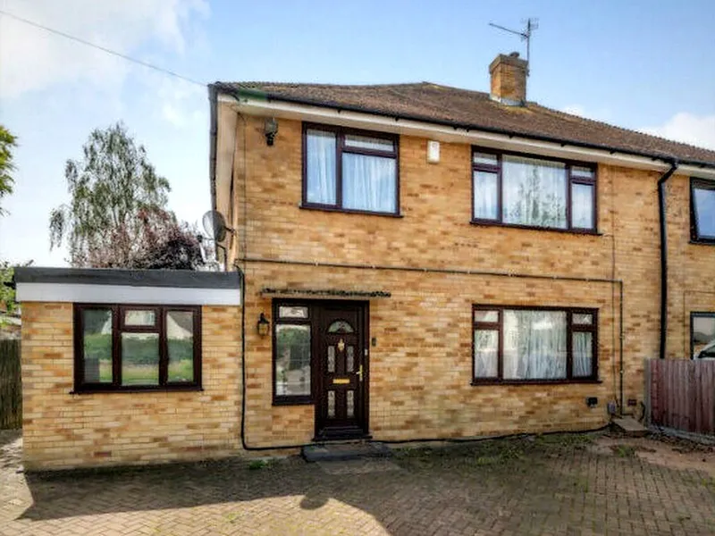 Front of a semi-detached house in Woodley