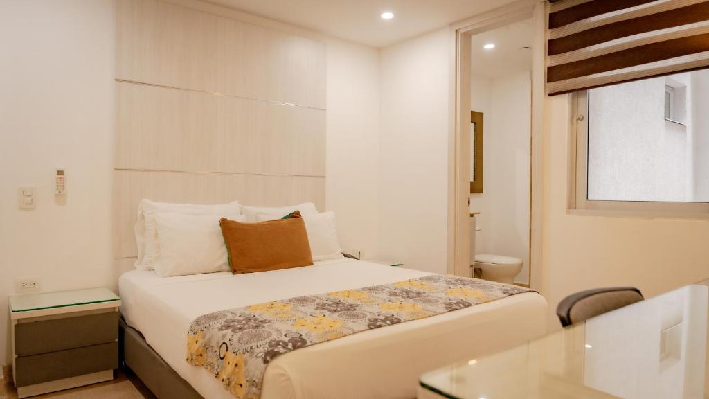 Hotel Madeiro Poblado — Standard Room | Hotel Only, Oct 9–13