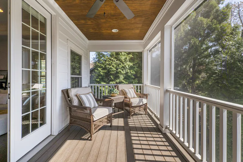 Screened porch