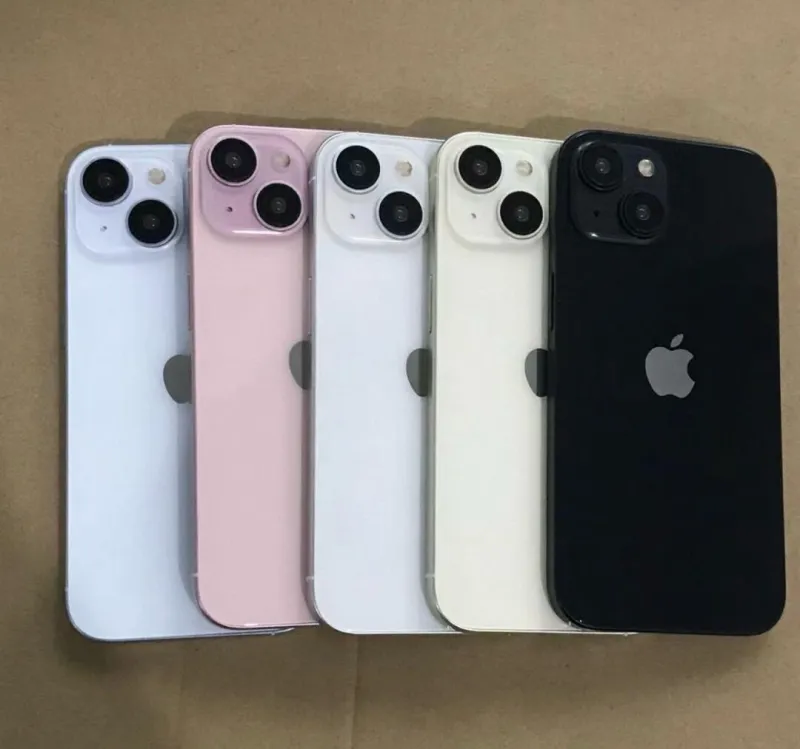 iPhone 15 — 128GB/256GB